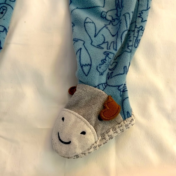 Carter’s Baby Fleece Footed Pajamas - Picture 2 of 3